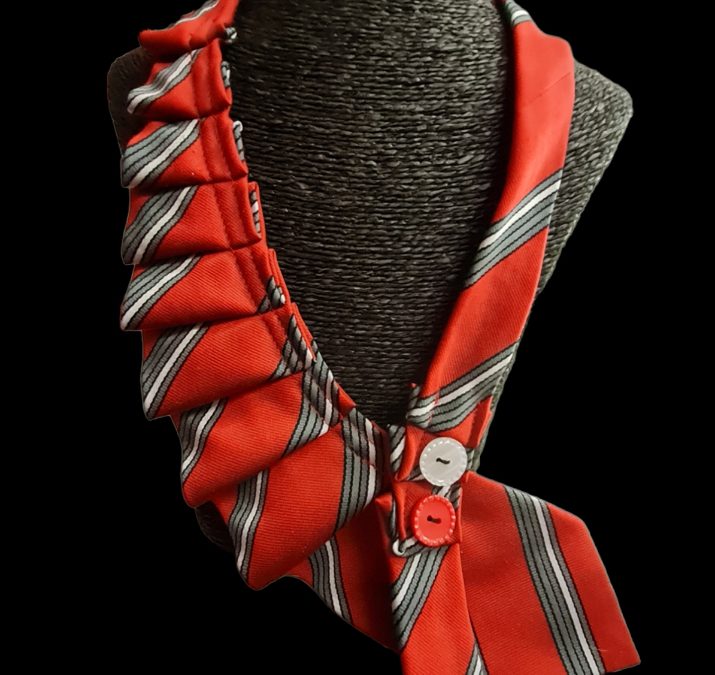 La cravate collier de Talia !